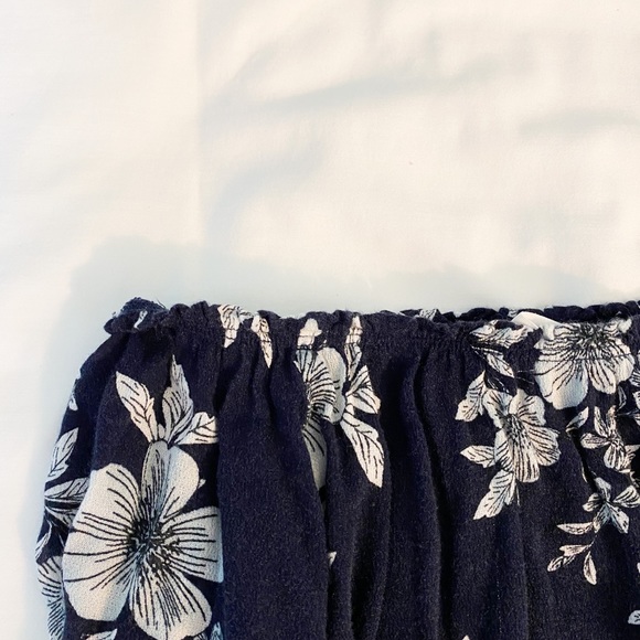 Cookies Hawai’i Floral Off-Shoulder Shirt - Picture 1 of 4